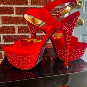 Can no longer wear high heels due to fracture and heal of foot